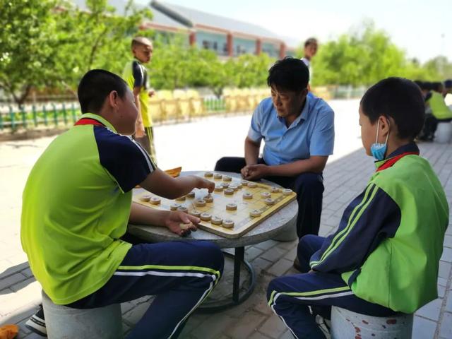 ���ѧУ���깬���ú��ӷŷ�������ֳɳ�-7.jpg