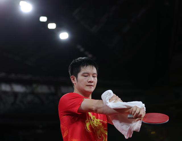 乒乓球——男团：中国队晋级决赛-1.jpg
