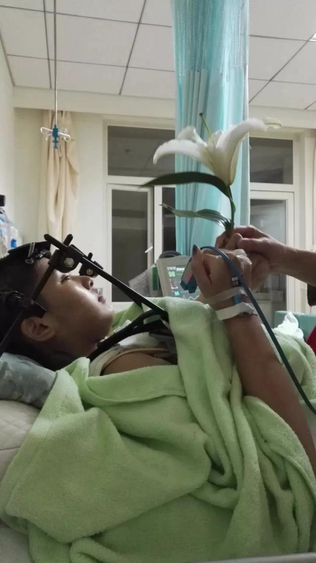 ��ܣ��Ǹ�������������λ��̱����ѧŮ����������ƹ����ھ�-9.jpg