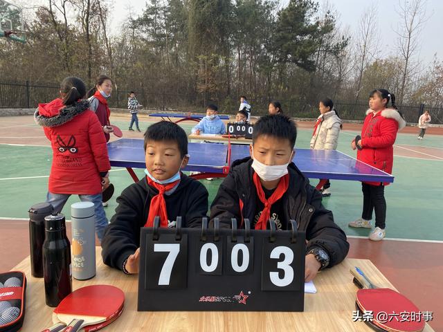 展个人风采 显乒乓魅力------分路口小学成功举办第一届校园乒乓球联赛-14.jpg