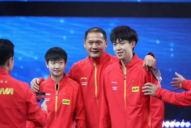 乒乓球大满贯赛：混双四强诞生！六位中国选手晋级，张本智和出局-1.jpg