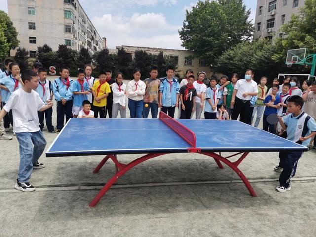 ��μ��ʤ��Сѧ��ƹƹ���� ���ķ����һ��У԰ƹ�������-34.jpg