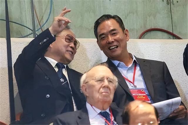 ��������ʦ���񻪣�Ȣ��Ա���ӣ������������һλģ���ɷ�-17.jpg